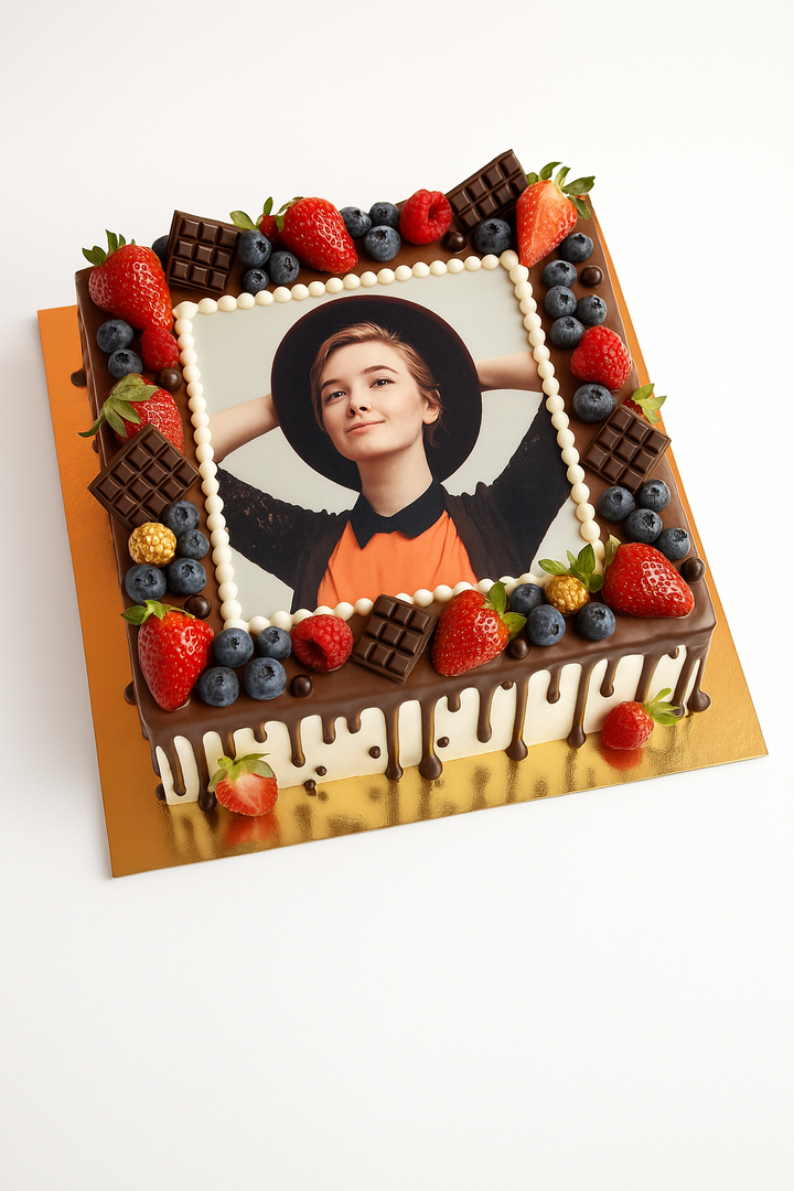 Chocolate Berry Photo Cream Cake